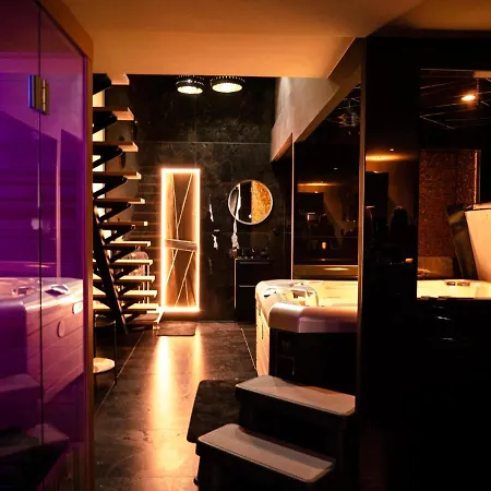 Douceur Du Charme - Love-room A Charmes Entre Epinal Et Nancy *