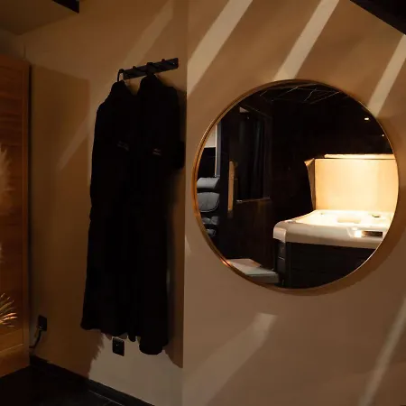 Douceur Du Charme - Love-room A Charmes Entre Epinal Et Nancy