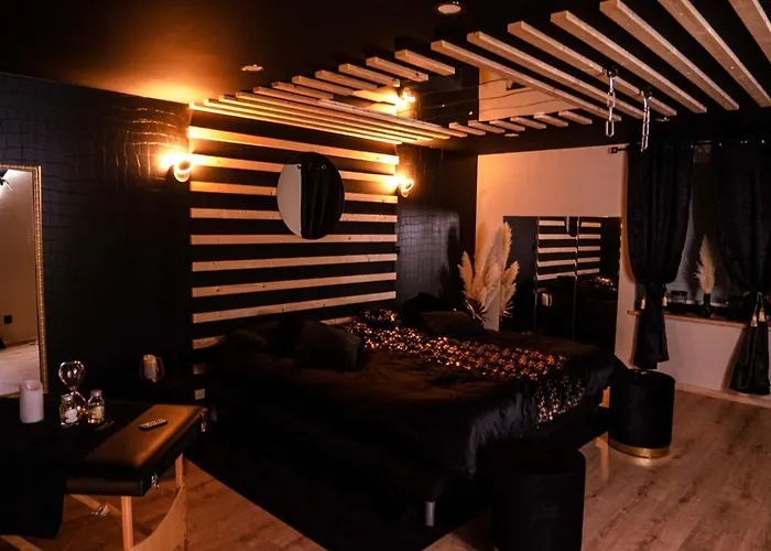 Douceur Du Charme - Love-room A Entre Epinal Et Nancy 아파트 *